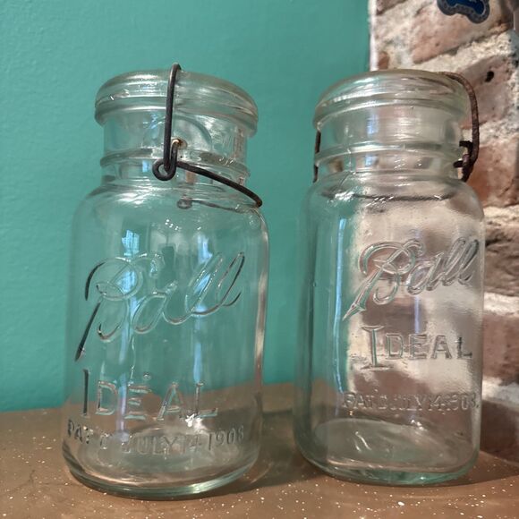 2 Ball Ideal Canning Glass Jars with Wire Bale Round No 10 & Square No 8 - Picture 4 of 16